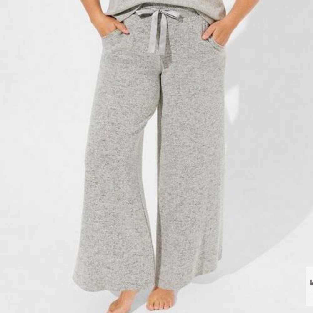 BLACK NWT WIDE LEG LOUNGE PANTS FROM TORRID SZ 1x (aka size 14-16) - Picture 1 of 6